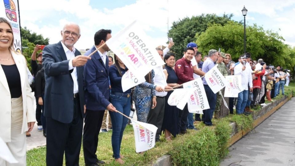 Miguel Ángel Navarro Quintero, gobernador del estado, ha implementado medidas de seguridad efectivas para garantizar la tranquilidad de los turistas durante su estancia