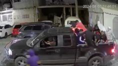 Hombres irrumpen en fiesta para destrozar autos y robar a invitados: VIDEO