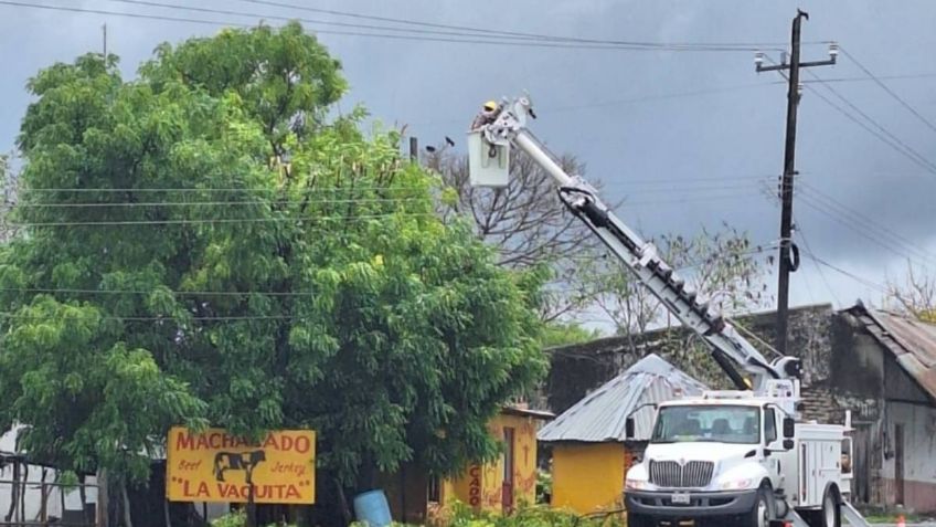 Temporada de lluvias: ¿cómo reportar en la CFE si falla la luz tras una tormenta?