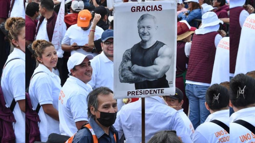 Con pejeluches y pancartas, miles de simpatizantes arriban al Sexto Informe de Gobierno de AMLO