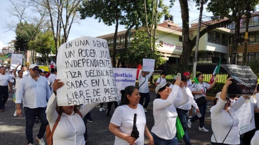 Veracruz: se suman universitarios a marcha contra reforma judicial