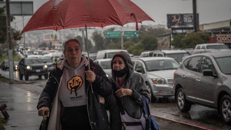 Los frentes fríos también ocasionan lluvias y nevadas.