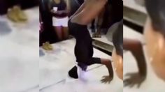 Una mujer se rompe el cuello mientras intenta bailar twerk frente a cientos de personas: VIDEO