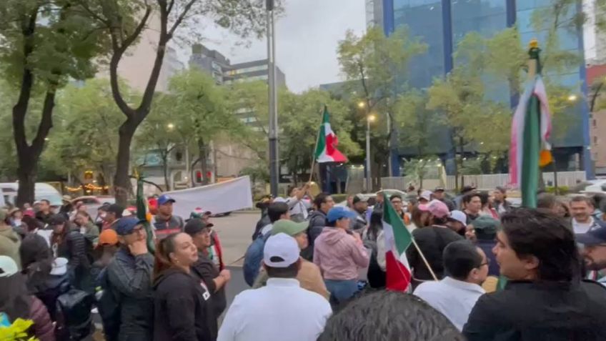 Manifestantes marchan sobre vialidades de la CDMX en contra de reforma Judicial