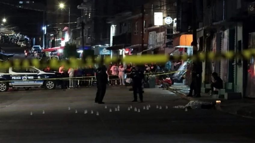 Asesinan de 20 balazos a hombre extranjero en San Antonio Zomeyucan, Naucalpan