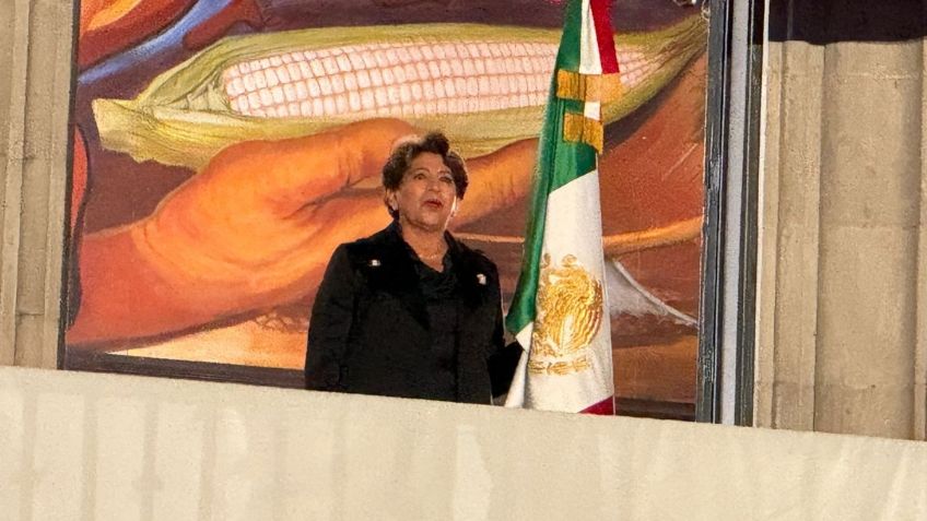 Encabeza Delfina Gómez primer Grito de Independencia en Edomex