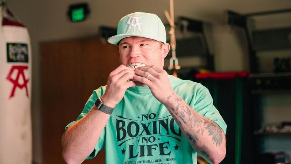 Canelo Álvarez tiene el protector bucal más caro en la historia