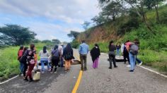 Tres municipios poblanos están incomunicados por colapso de carretera