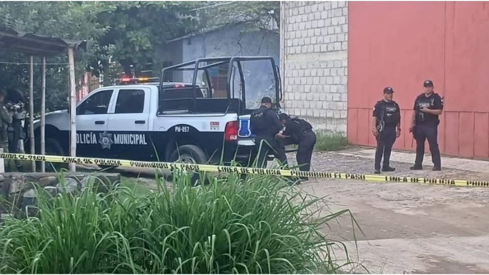 La esquina de las calles México y Luis Donaldo Colosio quedó acordonada por algunos minutos