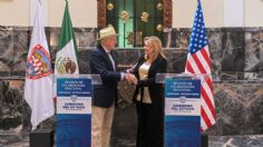 Visita embajador Ken Salazar capital de Chihuahua, busca frenar migración