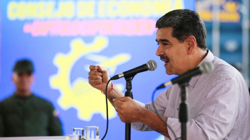 Pide Nicolás Maduro evitar regalos de celulares y dispositivos electrónicos