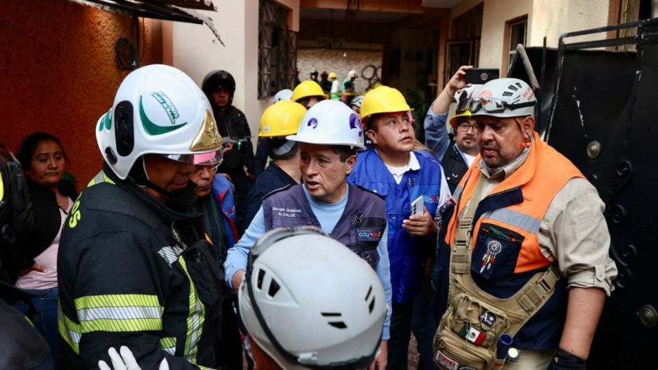 El alcalde Giovani Gutiérrez anunció ante las y los vecinos del pueblo de Los Reyes que la alcaldía coadyuvará en todo lo necesario para los afectados