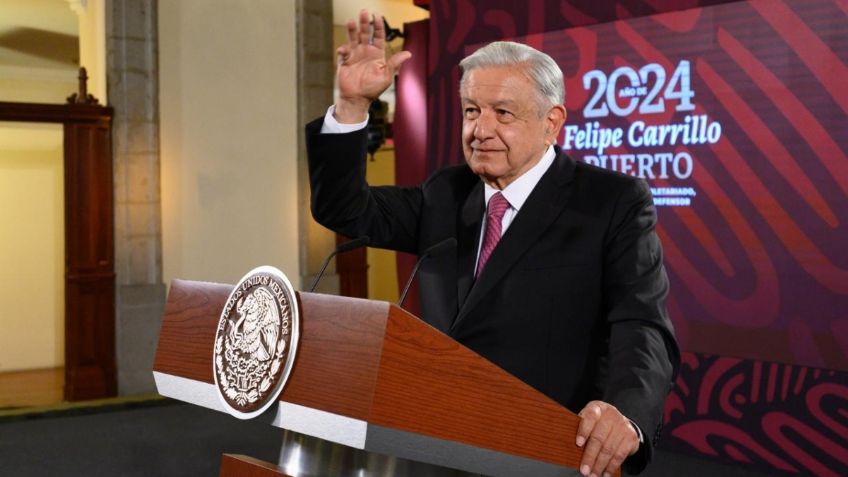 AMLO reconoce pendientes en el caso de Ayotzinapa en su última carta a los padres de los 43