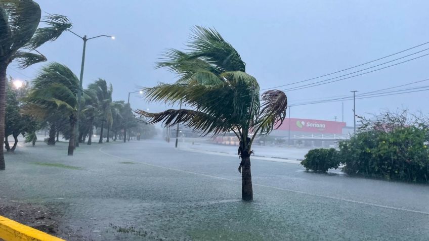 Guillermo Nuñez: la población debe permanecer en hoteles y casas ante Alerta Roja por Helene en Quintana Roo