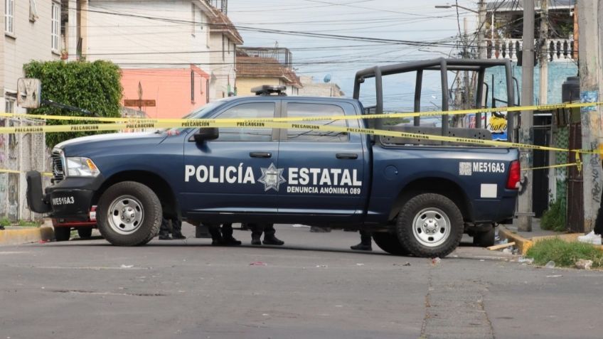 Balacera en Ecatepec termina en persecución policia por el robo de un taxi: hay 2 detenidos