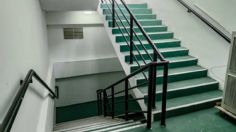 Hombre lanza a su prima por las escaleras y es detenido; tenía antecedentes de violencia familiar y narcomenudeo