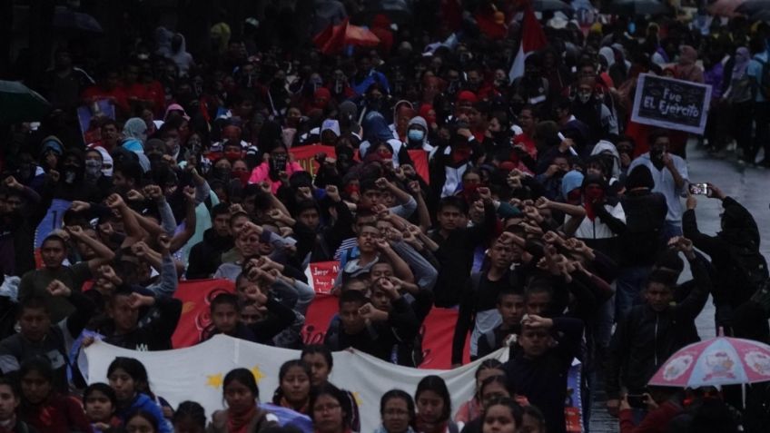 EN VIVO: Marcha 10 años de Ayotzinapa en CDMX: Ruta, cierres viales y alternativas