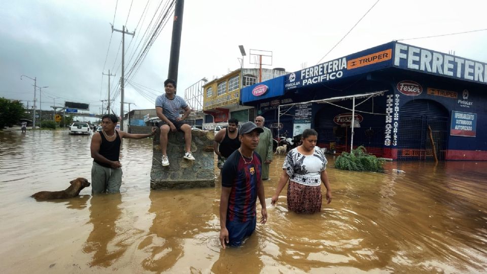 El cilcón tropical deja 13 muertos a su paso