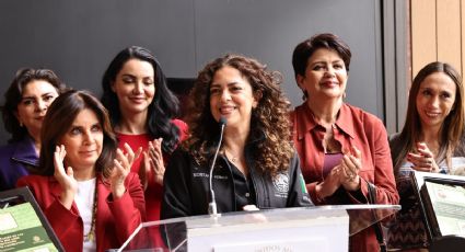 Presentan en San Lázaro el libro “La participación de las mujeres en 200 años de administración del Poder Legislativo”