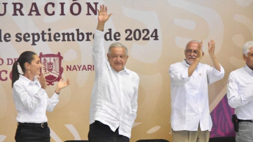 AMLO agradece a marinos por apoyo a la 4T en viaje a Nayarit