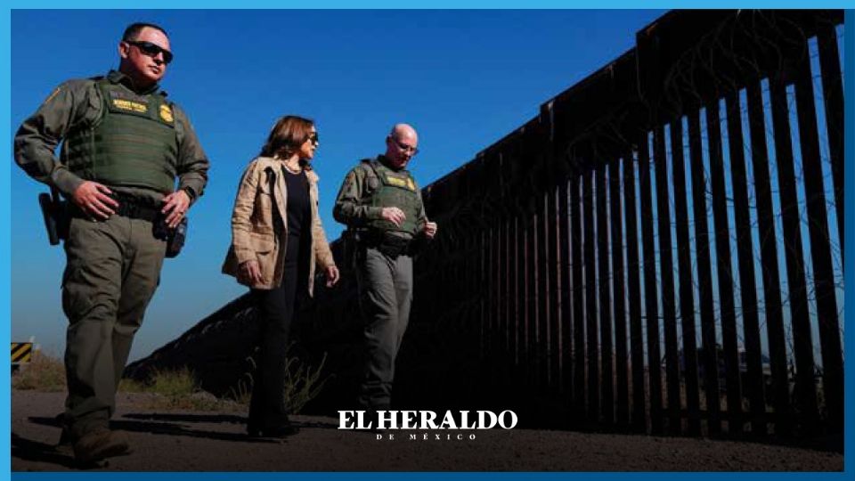 CAMPAÑA. La vicepresidenta de Estados Unidos visitó el muro fronterizo construido en la era Trump