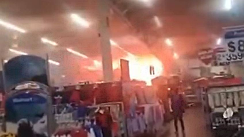 "Fuera todos": captan en VIDEO momento exacto en que incendio consume tienda en Zapopan