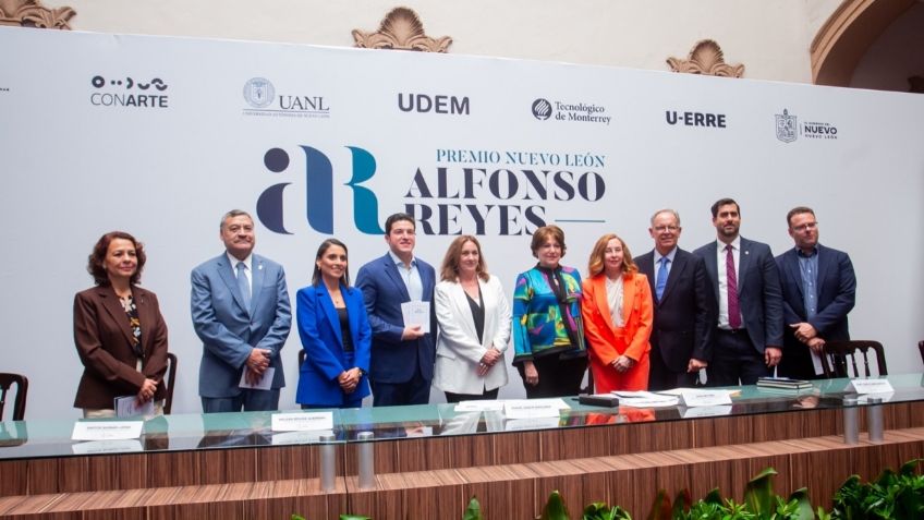 Rosa Beltrán recibe el Premio Nuevo León Alfonso Reyes 2024