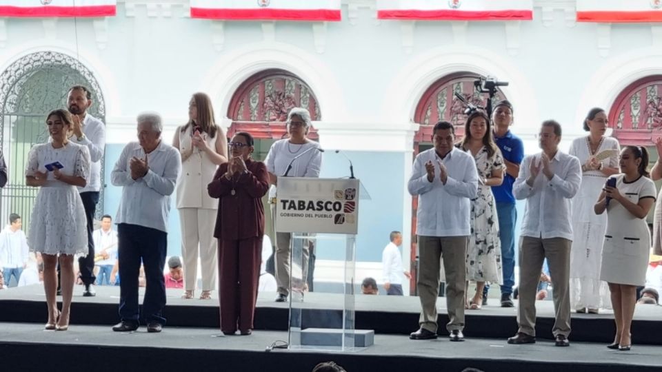 Rosa Icela Rodríguez acudió a Tabasco en nombre de AMLO y Sheinbaum