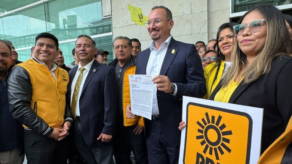 PRD se registra en Edomex