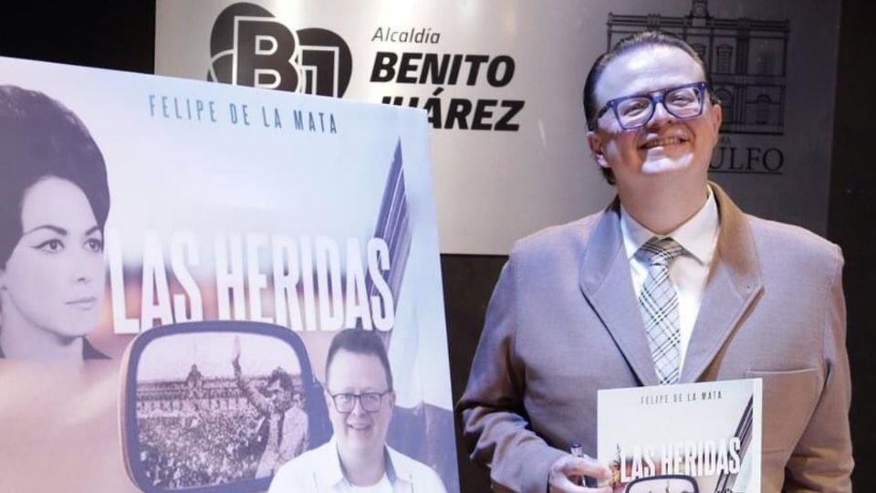 Al presentar su novela 'Las Heridas', recordó que en ese año trabajaba ya en el Tribunal Electoral y vio cómo, sorprendentemente, “la Sala Superior no abrió los paquetes electorales'.