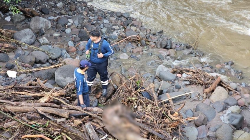 Hallan muerto a hombre arrastrado por la corriente en río Colima