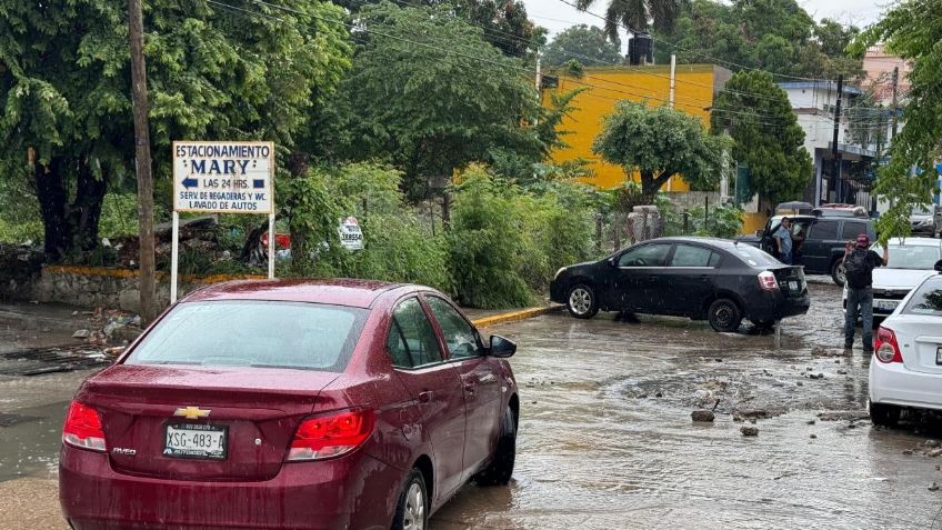 Tamaulipas: la lluvia arrastra varios autos e inunda varias viviendas en Ciudad Madero