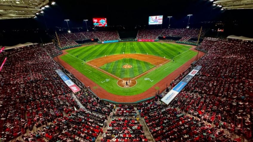 Diablos apalea a Sultanes y gana el segundo de la Serie del Rey