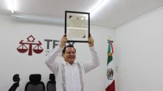 Huacho Díaz Mena recibe constancia de gobernador electo de Yucatán de manos del Tribunal Electoral