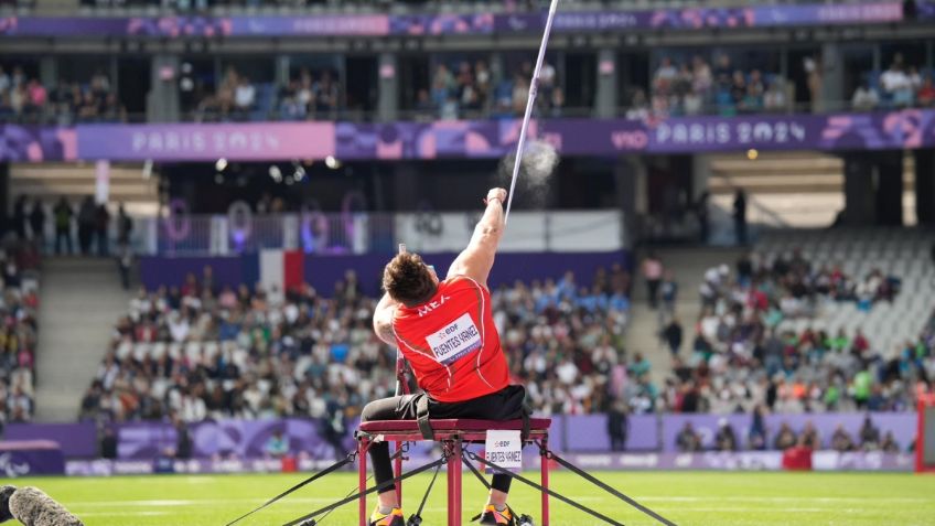 Edgar Fuentes obtiene medalla de plata en lanzamiento de jabalina en París 2024