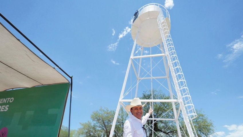 Alfonso Durazo lleva agua a comunidades a las que nunca había llegado el recurso