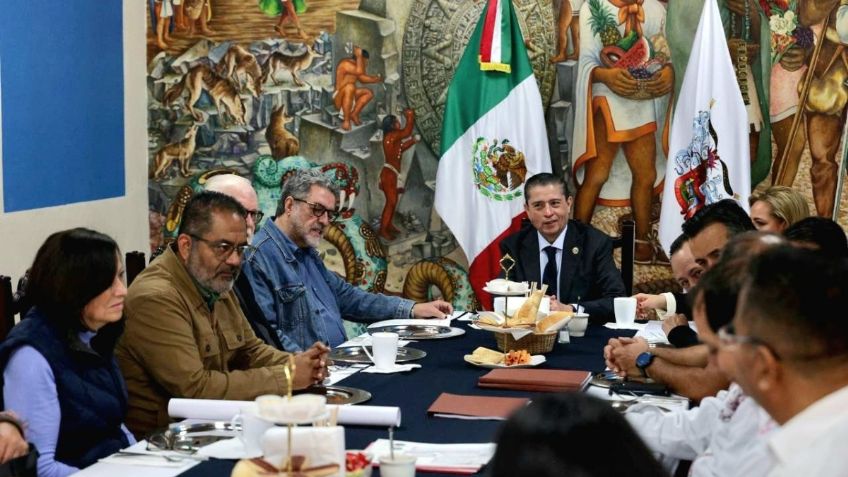 Sumarán esfuerzos la autoridad educativa federal y Coyoacán para mejoramiento de escuelas