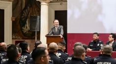 Alfonso Durazo crea Policía Estatal mejor capacitada; reconoce a elementos por 30 años de servicio