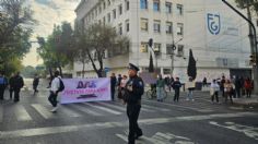 Manifestantes toman instalaciones de taxis por aplicación; exigen justicia por feminicidio de Karla Patricia