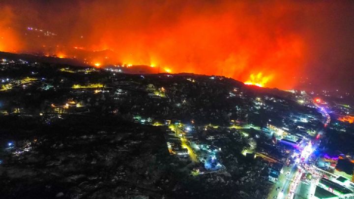 Reportan fuertes incendios forestales en Tecate, Baja California