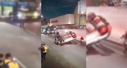 Vuelca camioneta en Parque Lira, causa caos vial | VIDEO