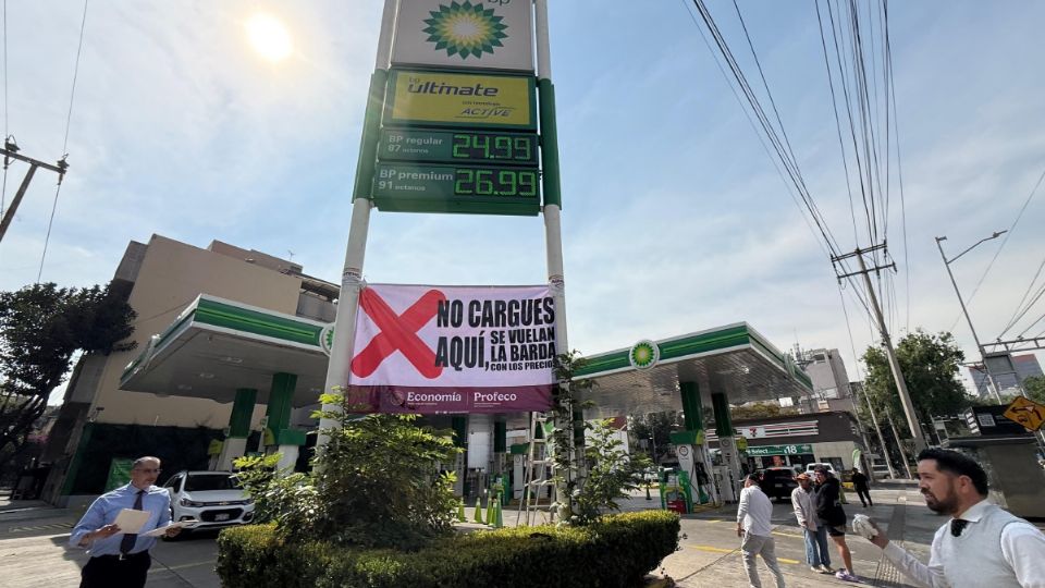 Gasolinera con altos costos en Cancún