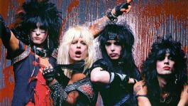 Foto que representa a 5 bandas del más puro glam metal en inglés para sentirte una estrella de los 80 este fin de semana