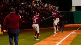 Foto que representa a Tomateros de Culiacán vencieron a los Cañeros de Los Mochis 6-2