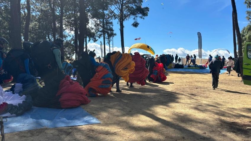 Fuerte accidente en Edomex: atleta italiano muere tras caer de parapente en Temascaltepec