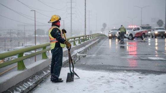 Suspenden clases en Coahuila ante onda gélida; cae aguanieve