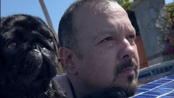 Pepe Aguilar desmiente la muerte de su perro "Gordo" y se burla de los que comparten noticias falsas en las redes