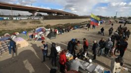 Foto que representa a Centros de recepción para migrantes comienzan a tomar vida en Ciudad Juárez