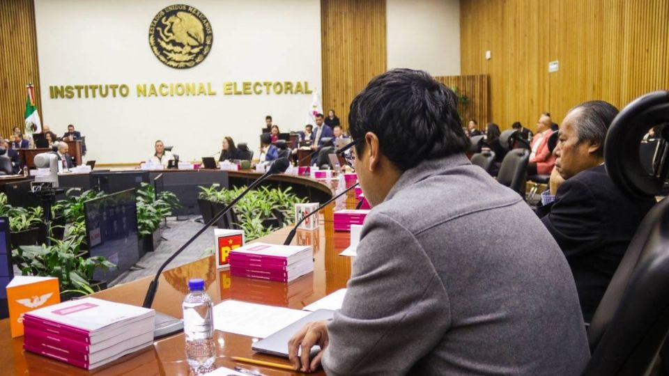 El Congreso determinó el recorte de más de 13 millones 500 millones de pesos para trabajos del INE en elecciones judiciales