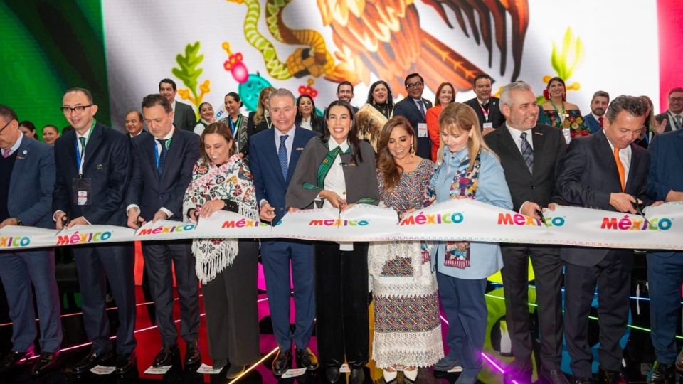 La secretaria de Turismo, Josefina Rodríguez Zamora, inauguró el pabellón de México en la Feria Internacional de Turismo 2025.